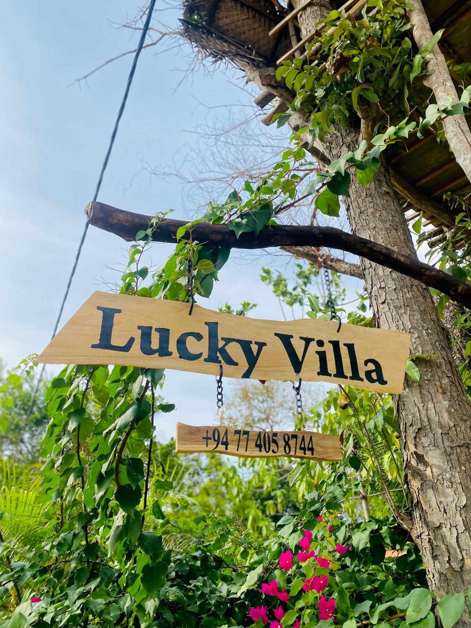 Lucky Villa Сигирия Екстериор снимка